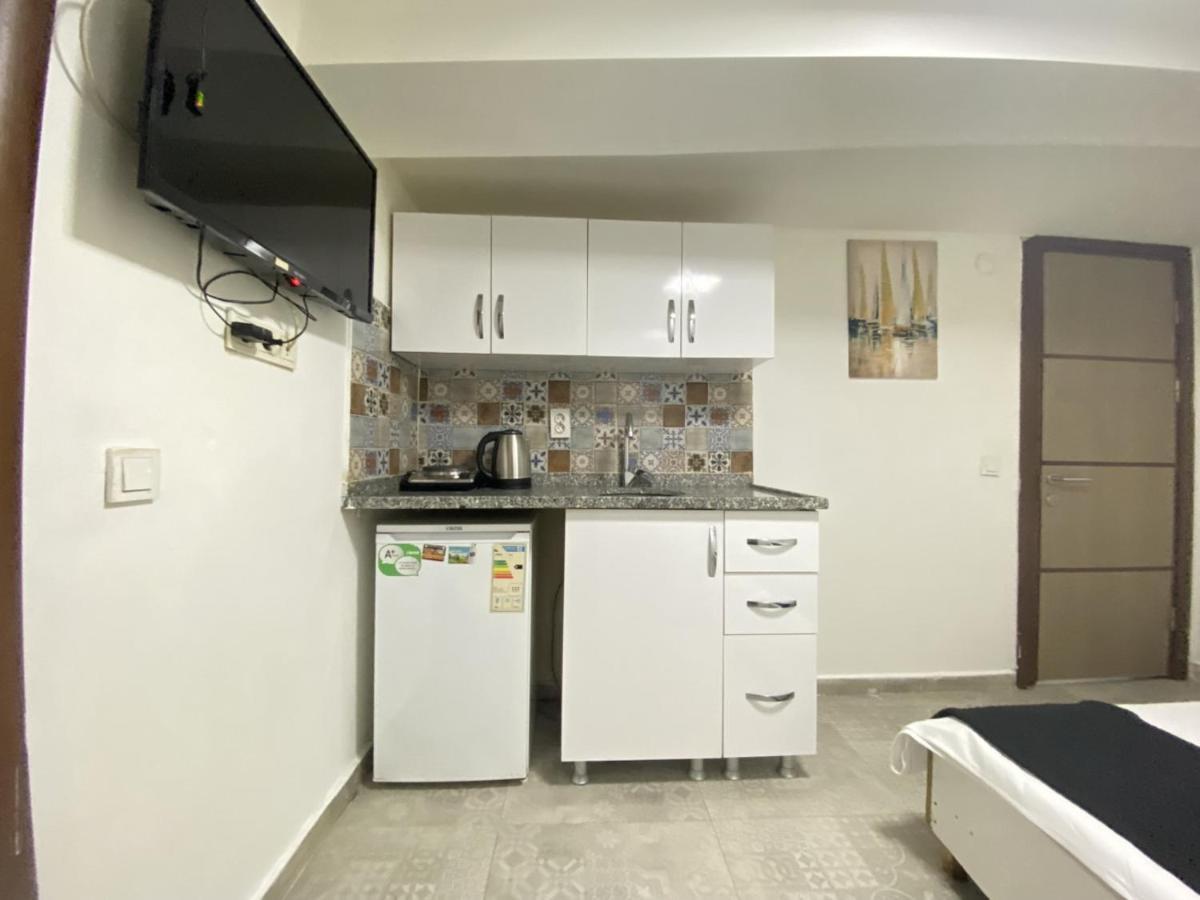 Апартаменти Comfortable And Central Studio Flat In Beyoglu Стамбул Екстер'єр фото