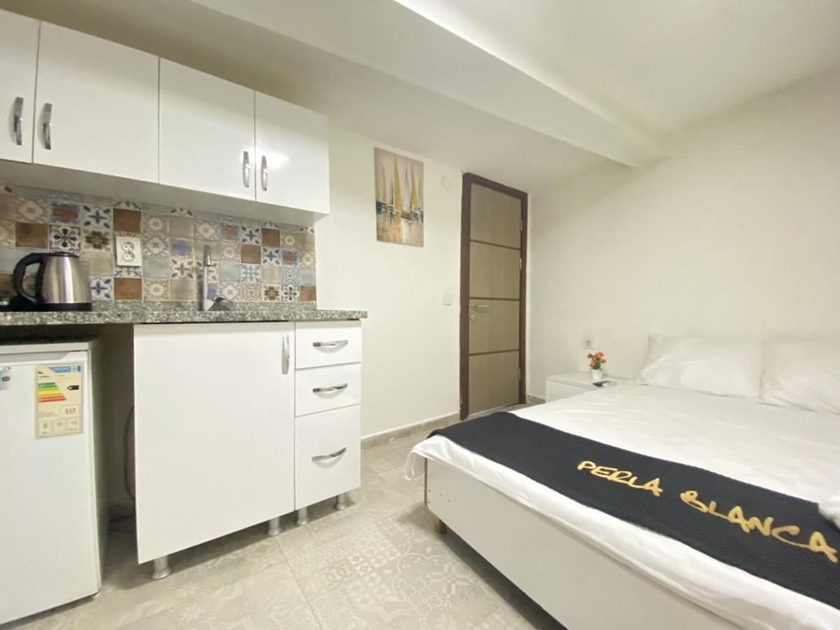 Апартаменти Comfortable And Central Studio Flat In Beyoglu Стамбул Екстер'єр фото